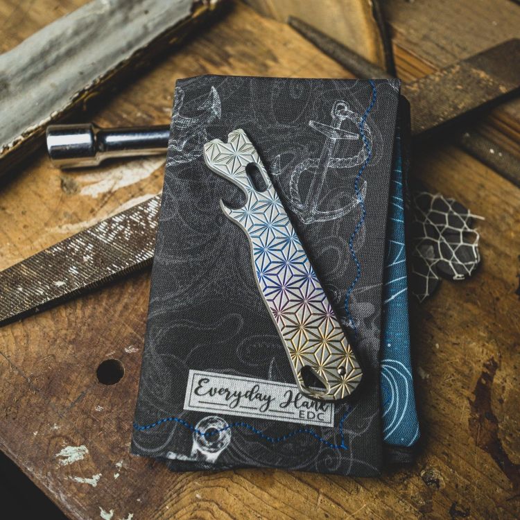 Urban EDC Exclusive Asanoha v1.0 Prybar
